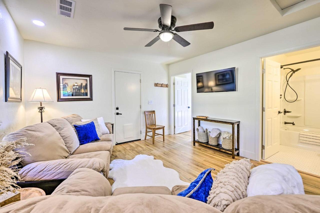 Peaceful Ranch Home With Sierra Nevada Views Woodlake エクステリア 写真