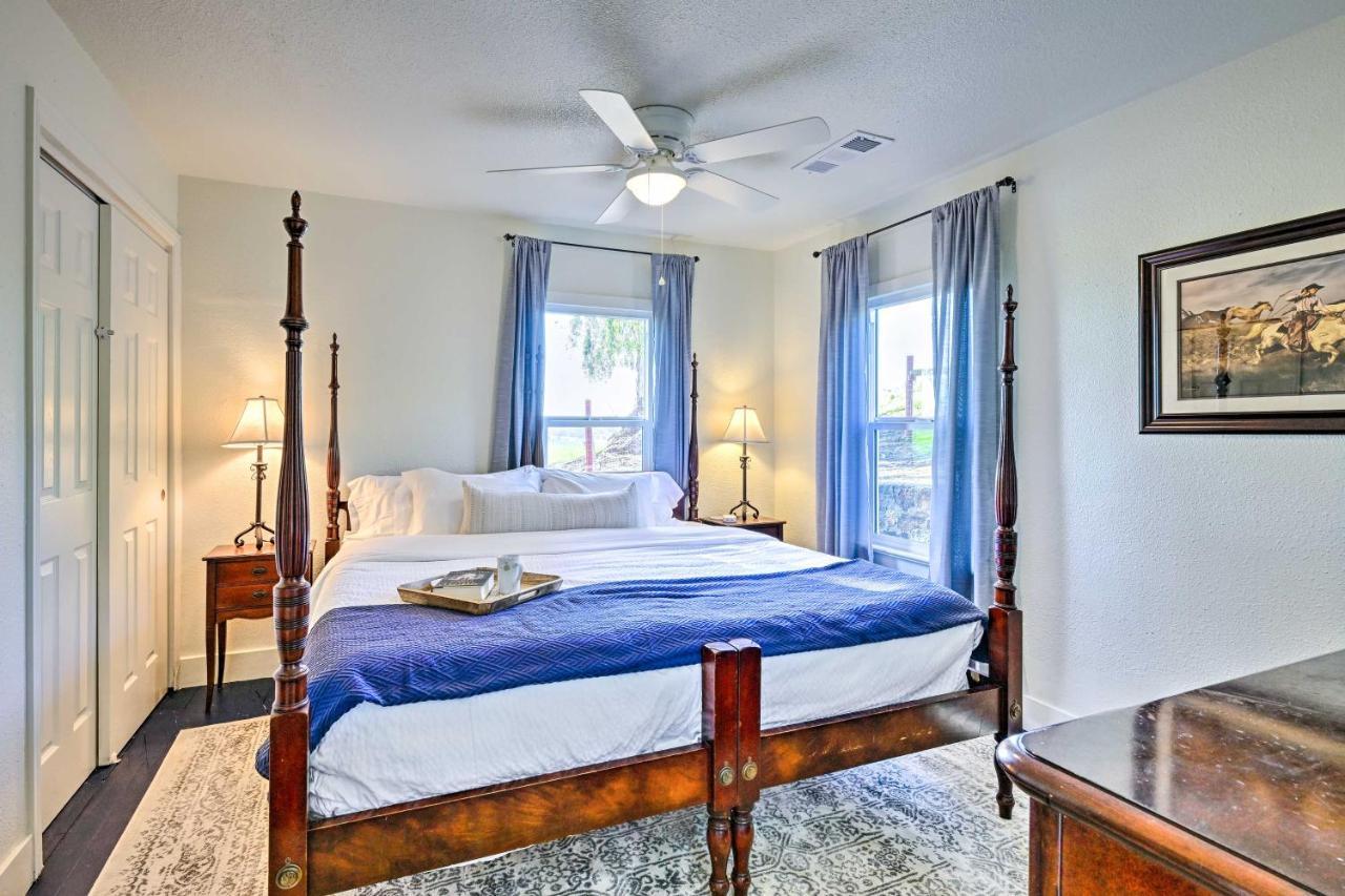 Peaceful Ranch Home With Sierra Nevada Views Woodlake エクステリア 写真